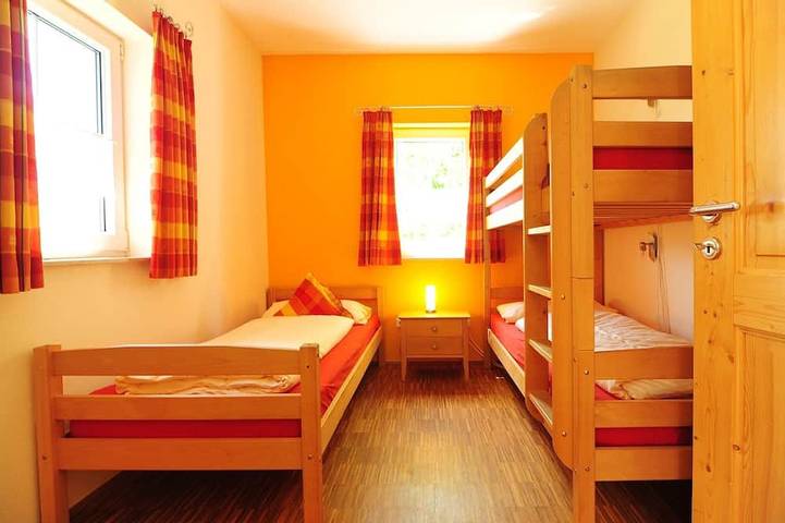 Ganze Wohnung, Hochwertige 73qm zum Entspannen und Ausruhen in Feuchtwangen, Romantische Straße
