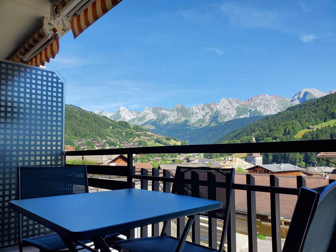 Entire holiday apartment, Beauregard 3 Cda  : Studio Centre Village avec Grande Terrasse et Vue in Le Grand-Bornand, Annecy region