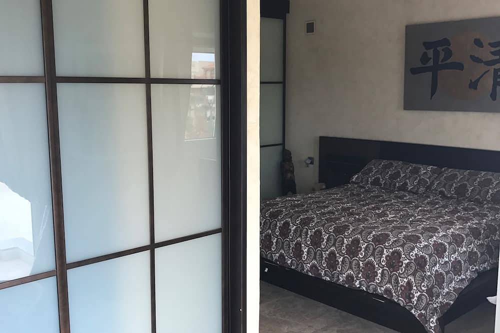 Almerimarduplexlujoo/sea view/Jacuz private / 🆓Wifi/Smart tv / lav-sec🐎⛳️🏄‍♂️ in Marina (Almerimar), El Ejido
