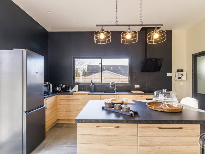 Gîte pour 6 personnes, avec terrasse et jardin à Lessay - 3