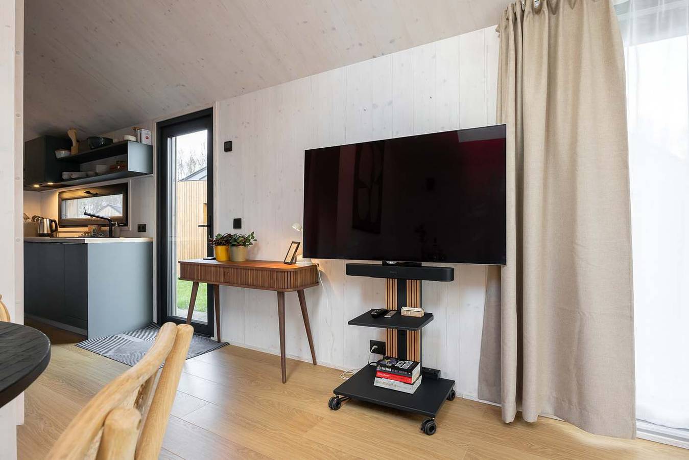 Tiny House with 2 bedrooms in Oud Ade | Tuin van Keet - 9 in Oud Ade, Südholland