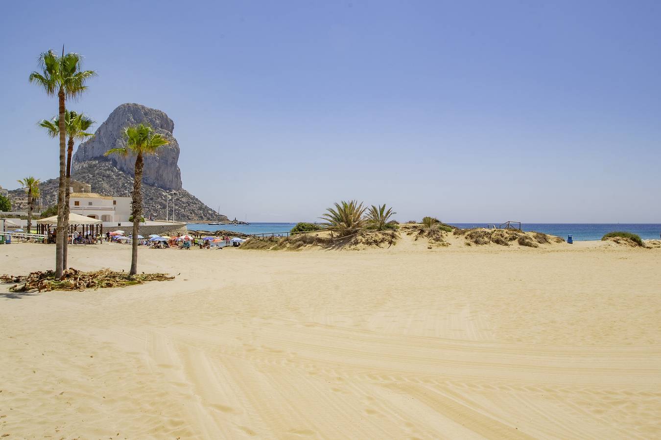 Apartamento entero, Apartamento 'Playa Arenal Grupo Terra De Mar' con vistas al mar, Wi-Fi y aire acondicionado. in Calpe Casco Antiguo, Calpe