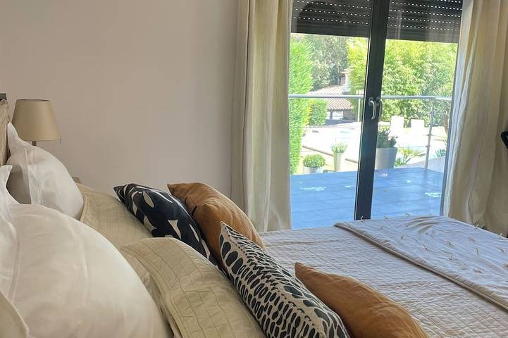 Location de vacances pour 8 personnes, avec balcon et jardin à La Bouilladisse - 3