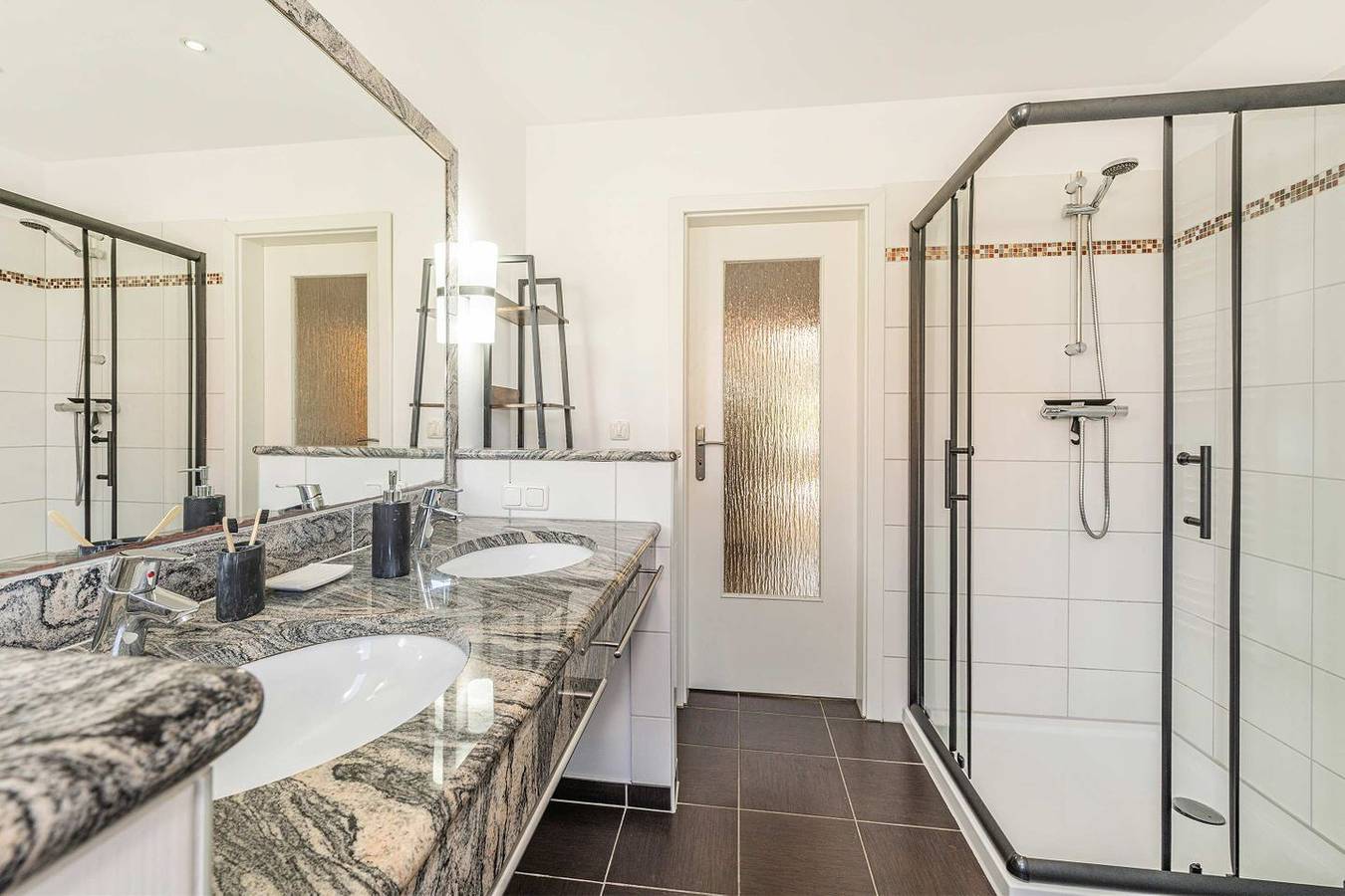 Apartamento entero, Ferienwohnung in Zinnowitz mit Terrasse, Wlan & Spielplatz – ideal für Familien in Zinnowitz, Usedomer Norden