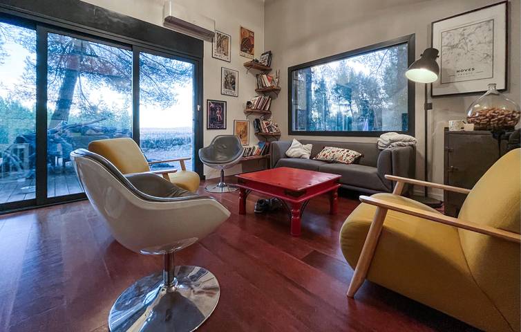 Location de vacances pour 8 personnes, avec terrasse, animaux acceptés à Noves - 4