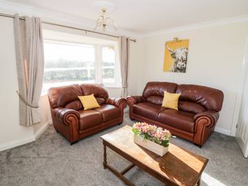 Cottage for 10 People in Stafford, Staffordshire, Photo 3