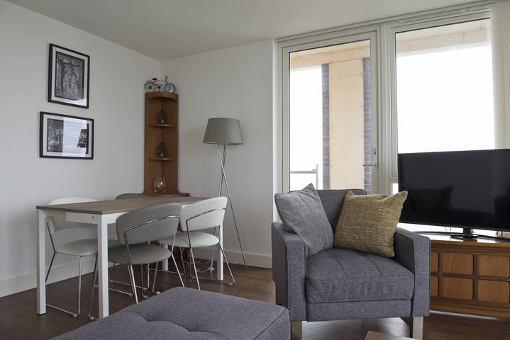 Apartamento entero, 1 Bed Penthouse, Waterfront South, Parking (10th F in Ipswich, Suffolk