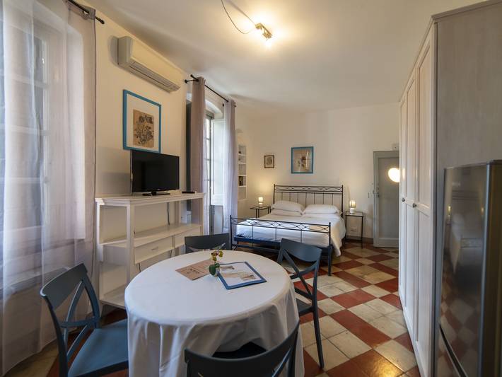 Appart’hôtel pour 2 personnes, avec Balcon et Jardin dans Finale Ligure
