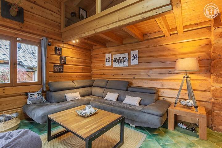 Gîte pour 10 personnes, avec jardin et terrasse à Queige - 2