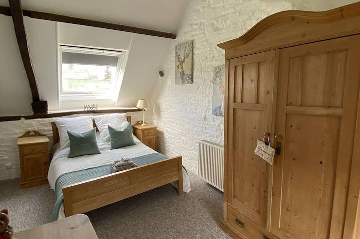 Location de vacances pour 6 personnes, avec terrasse et jardin à Gavray - 2