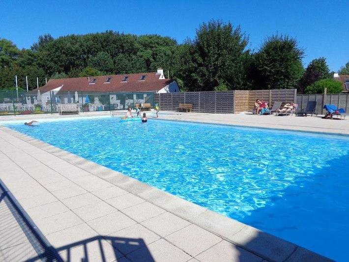 Location de vacances pour 4 personnes, avec Terrasse et Jardin ainsi que Bassin pour enfant et Piscine dans Adinkerke - 2