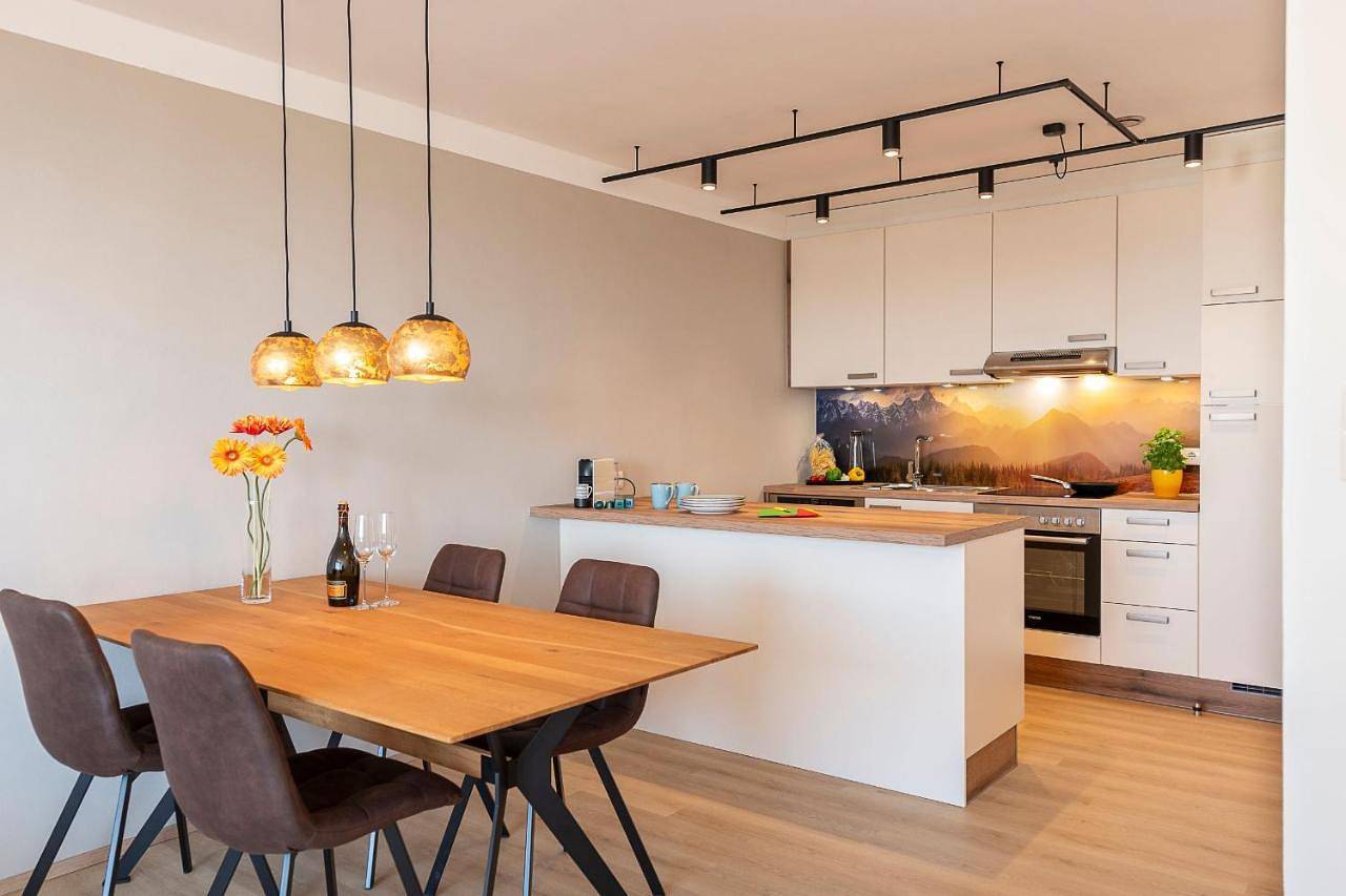 Ganze Wohnung, Seeblick Bregenz - mit Parkgarage in Bregenz, Bodensee-Vorarlberg