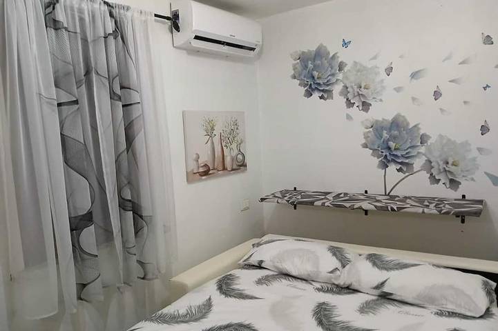 Apartamento entero, Panoramic terrace \"Fiorepelli\" in Monterotondo, Provincia de Roma