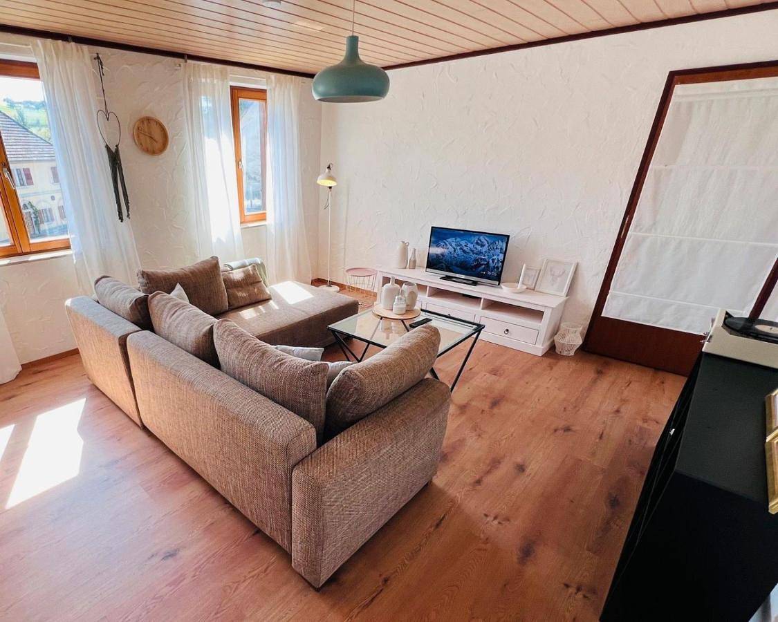 Ganze Wohnung, One-Bedroom Apartment in Tengen, Hegau