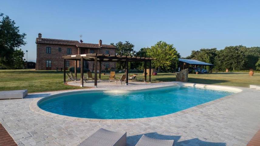 Villa pour 14 personnes, avec jacuzzi ainsi que sauna et jardin, animaux acceptés en Toscane - 2