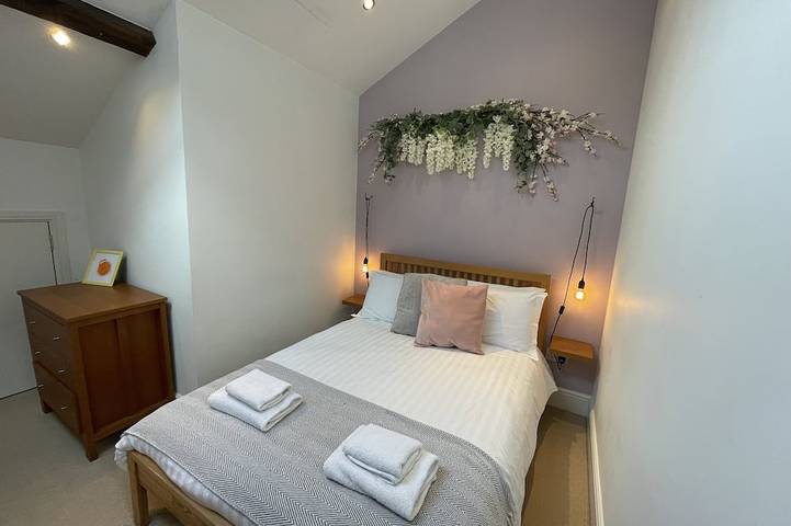 The Bell Tower, pet friendly, character holiday cottage in Inverness in Inverness, Highlands