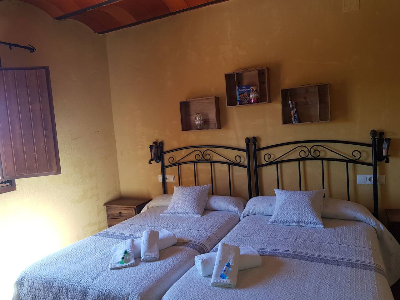 In Algarinejo mit Eigener Terrasse in Fuentes de Cesna, Algarinejo