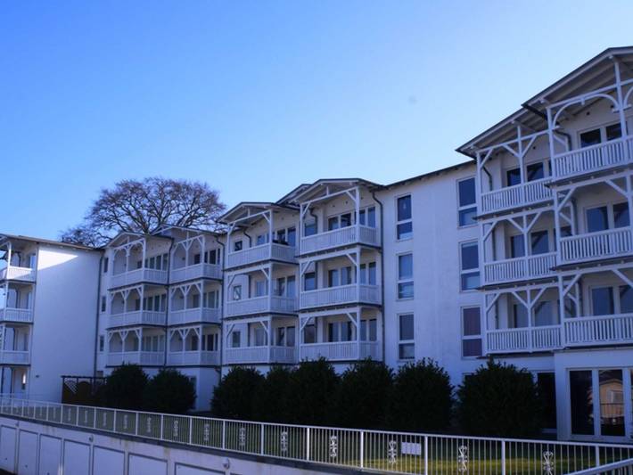 Ferienpark für 4 Personen, mit Terrasse auf Rügen - 3