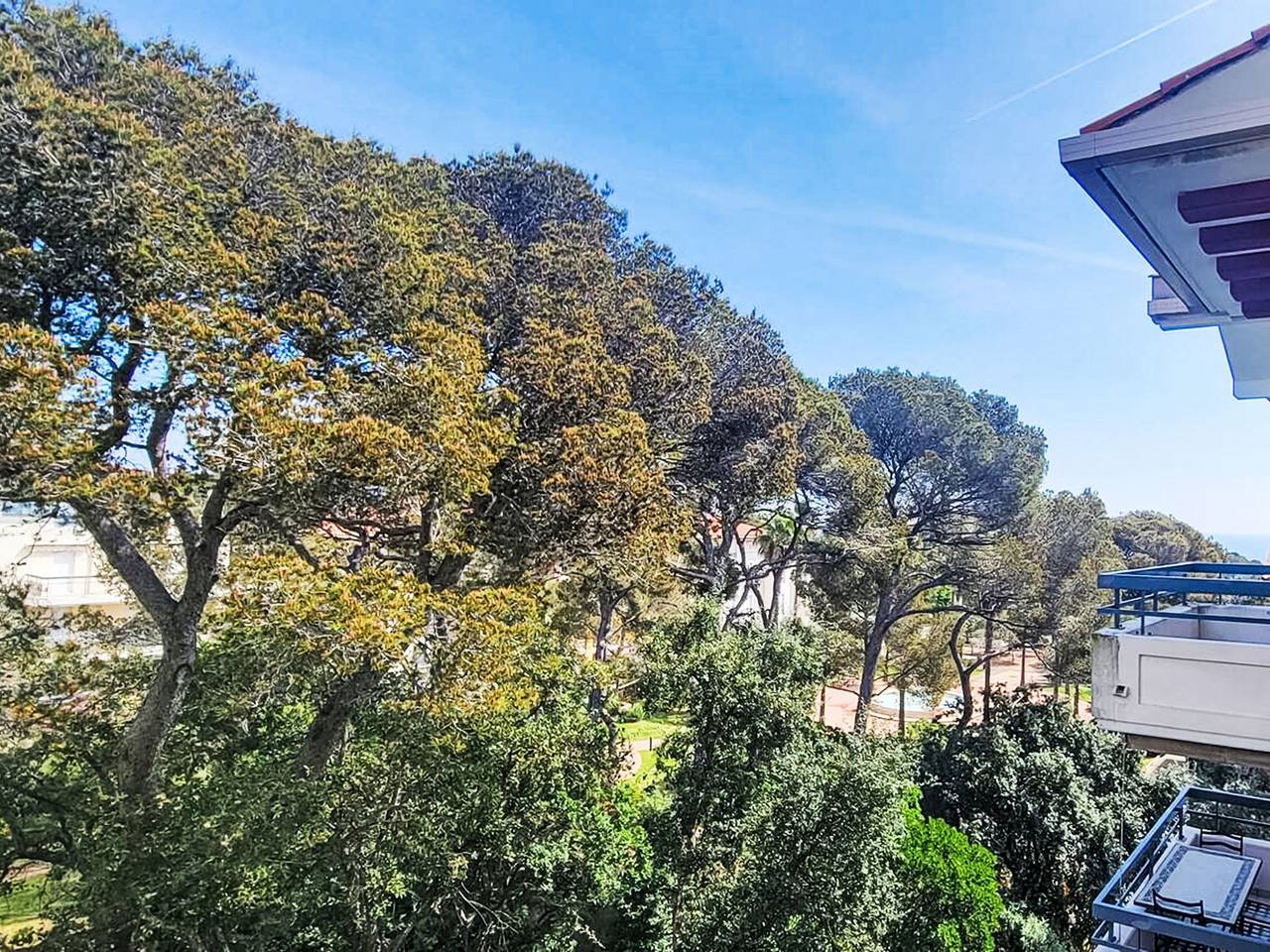 Entire apartment, Le Grand Parc in Saint-Aygulf, Frejus
