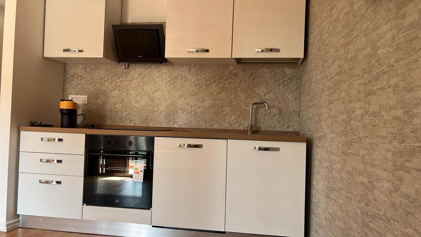 Ganze Wohnung, Apartment 'Olbia Comfort' mit Gemeinschaftspool, Balkon und Klimaanlage in Olbia, Gallura