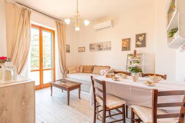 Apartment for 4 People in Montepulciano, Siena Province, Photo 2