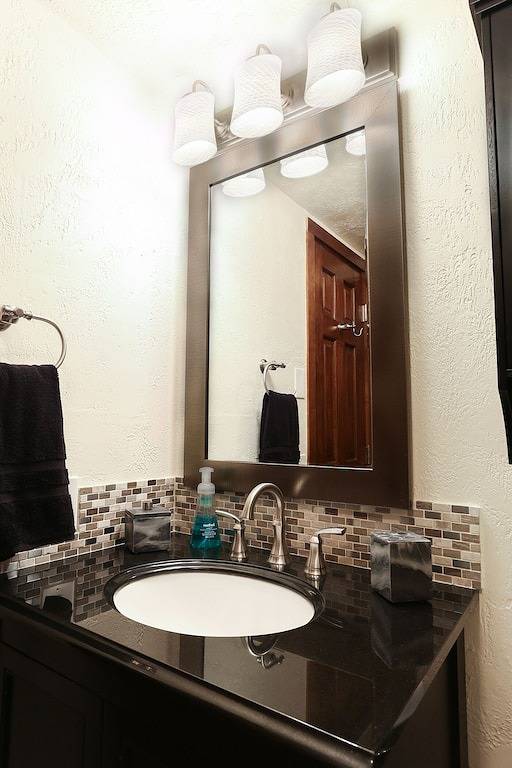 Gîte pour 6 personnes, avec jardin et terrasse à Avon - 4