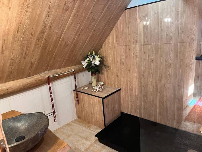 Location de vacances pour 7 personnes, avec jardin ainsi que piscine et vue à Veyrignac - 4