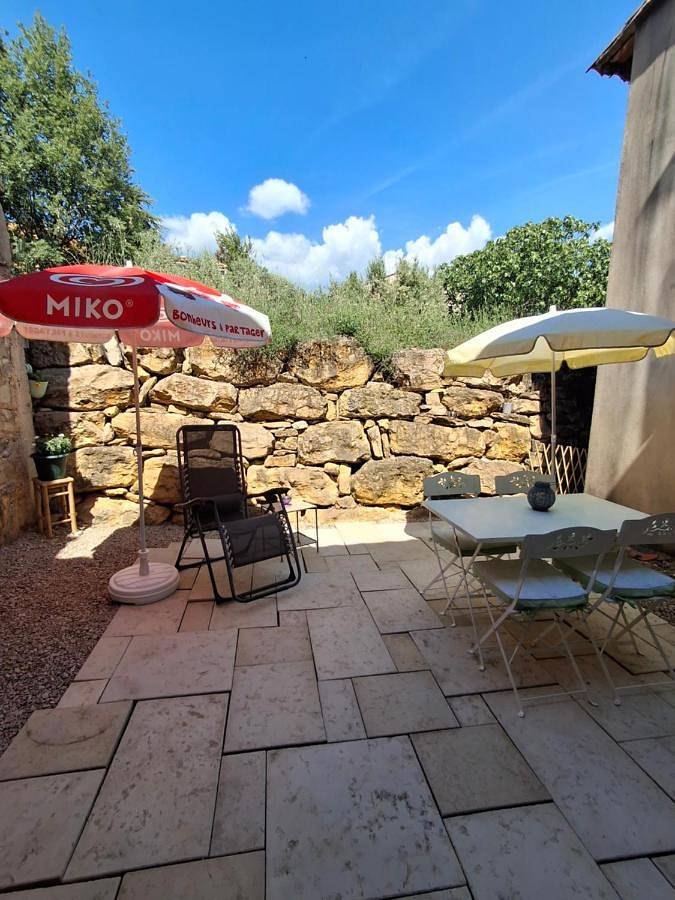 Chambre d’hôte pour 4 personnes, avec Terrasse et Vue à Bédoin - 3