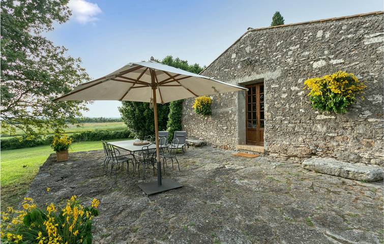 Acogedor apartamento con piscina, terraza y aparcamiento in Ischia di Castro, Provincia de Viterbo