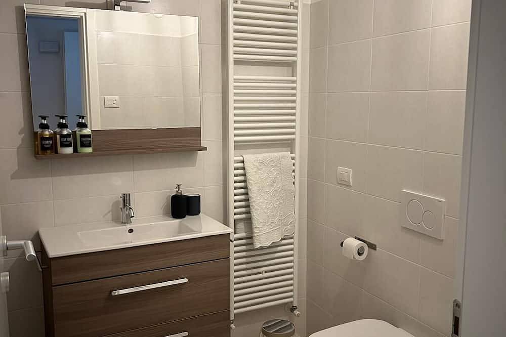 Ganze Wohnung, Delightful apartment in the historic center of one of the most beautiful villages in Italy. in Lovere, Iseosee