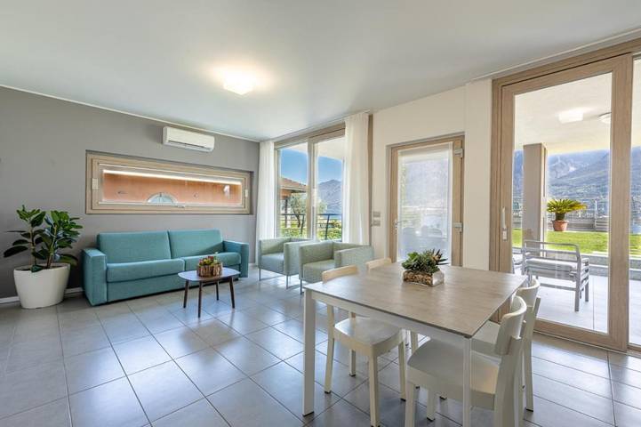 Location de vacances pour 10 personnes, avec piscine et sauna ainsi que jacuzzi et jardin à Oliveto Lario - 2