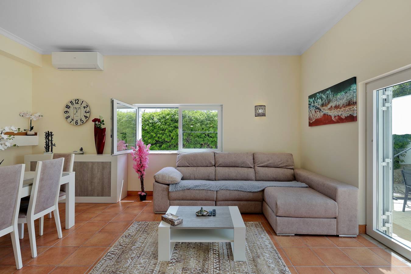 Casa Sun Zen – Villa mit 4 Schlafzimmern, Pool und Billardtisch in Mexilhoeira Grande, Faro Distrikt