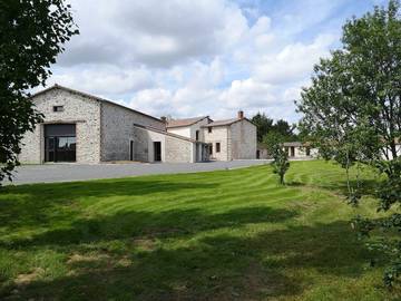 Chambre d’hôte pour 2 personnes, avec jardin et piscine dans Maine-et-Loire