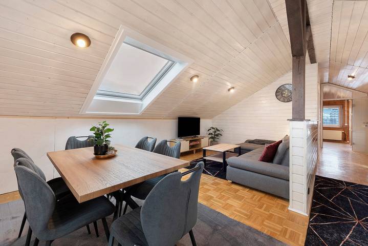 Ferienwohnung für 5 Personen, mit Whirlpool und Garten