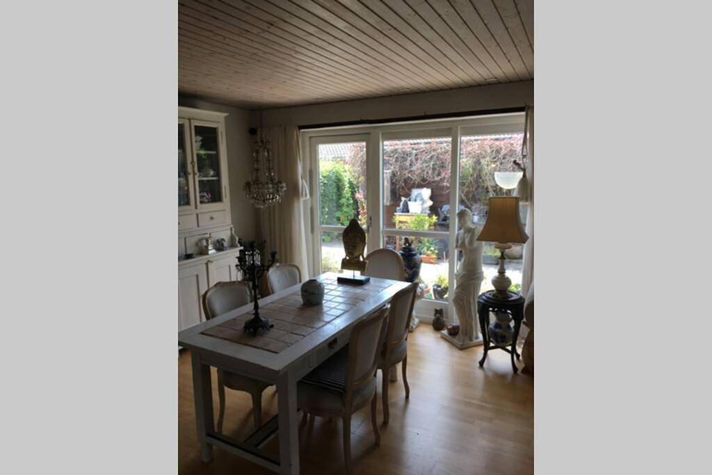 Two-Bedroom House in Amager, Dragør