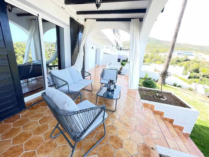 Apartamento de vacaciones para 9 personas, con jardín y vistas - 1