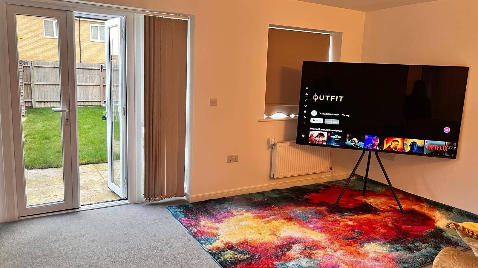 House- Sleeps 6 & Free Parking in Thurrock