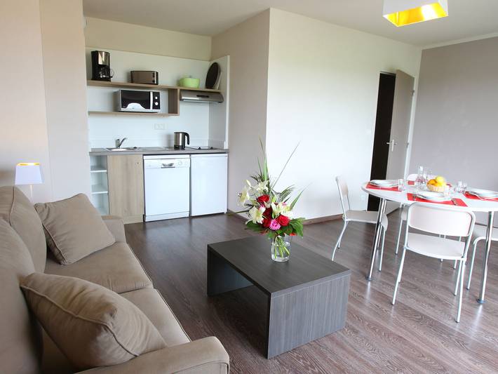 Gîte pour 4 personnes, avec balcon/terrasse et piscine à Roz-sur-Couesnon - 3