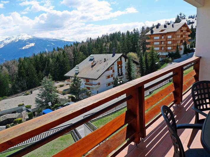 Gîte pour 4 personnes, avec balcon à Crans-Montana - 2