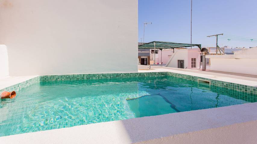 Apartamento para 4 personas, con Terraza y Piscina en Fuseta