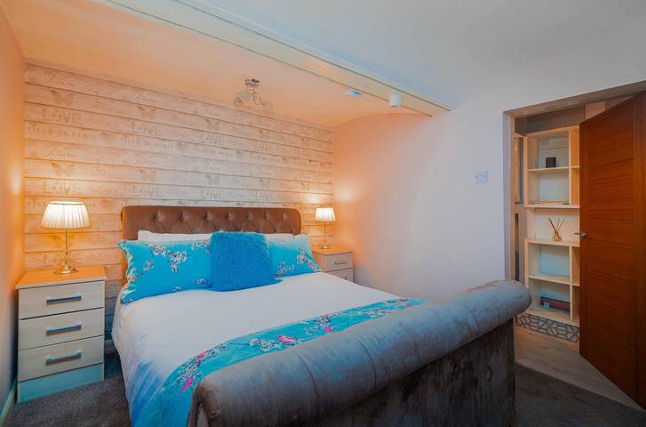 Gîte pour 4 personnes, avec jardin à Bury - 2