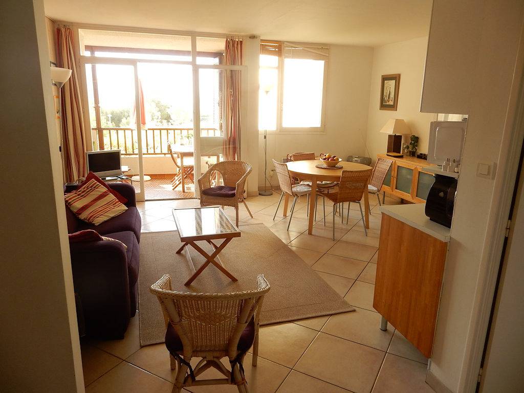 Appartement entier, Appartement Terres Marines à Cassis, vue mer et Cap Canaille in Cassis, Parc national des Calanques