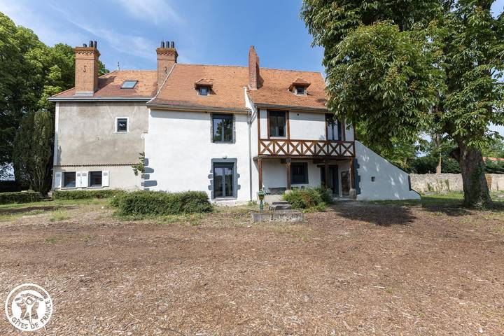 Gîte pour 2 personnes, avec Terrasse et Jardin ainsi que Piscine et Vue