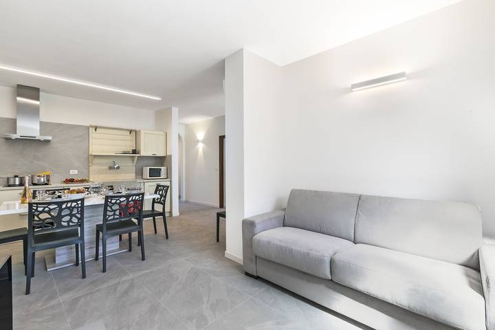 Ferienwohnung für 7 Personen, mit Terrasse und Kinderpool in Arco - 2