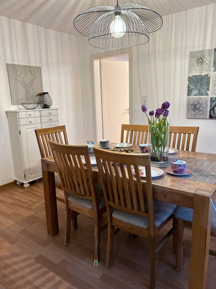 Ferienhaus für 6 Personen, mit Pool und Sauna sowie Garten, kinderfreundlich im Sauerland