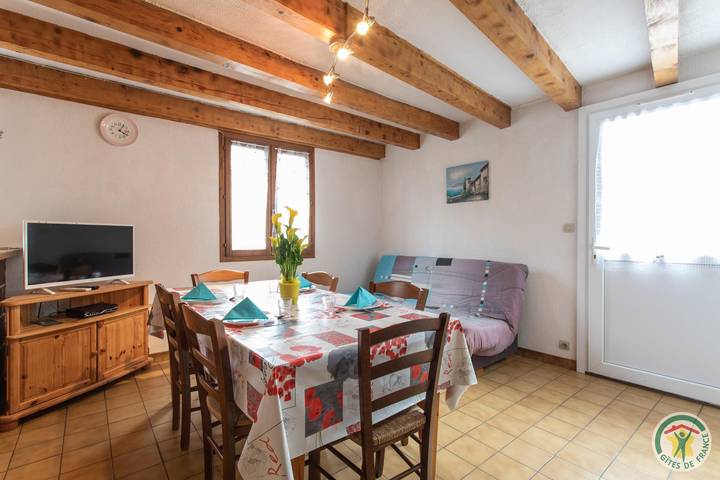 Ferienhaus am See mit Doppelbett, Heizung, 1,5km zum Lac de Serre-Ponçon in Chorges, Nationalpark Écrins