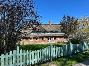 Ferienhaus für 4 Personen, mit Terrasse und Garten, mit Haustier in Quern