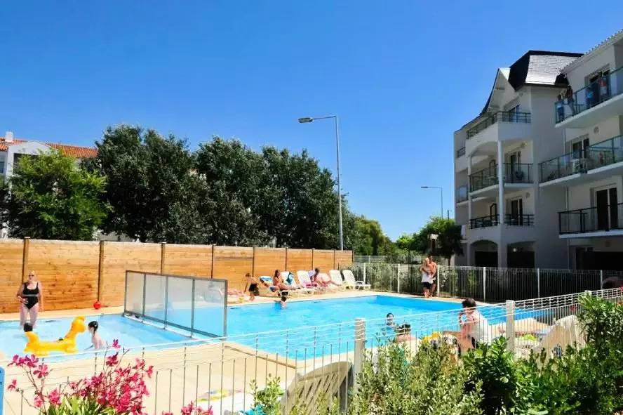 Appartement entier, Appartement 2 pièces 4 personnes in Les Sables-d'Olonne, Vallée de la Loire