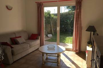 Villa pour 3 Personnes dans Bormes-les-Mimosas, Région de Toulon, Photo 4