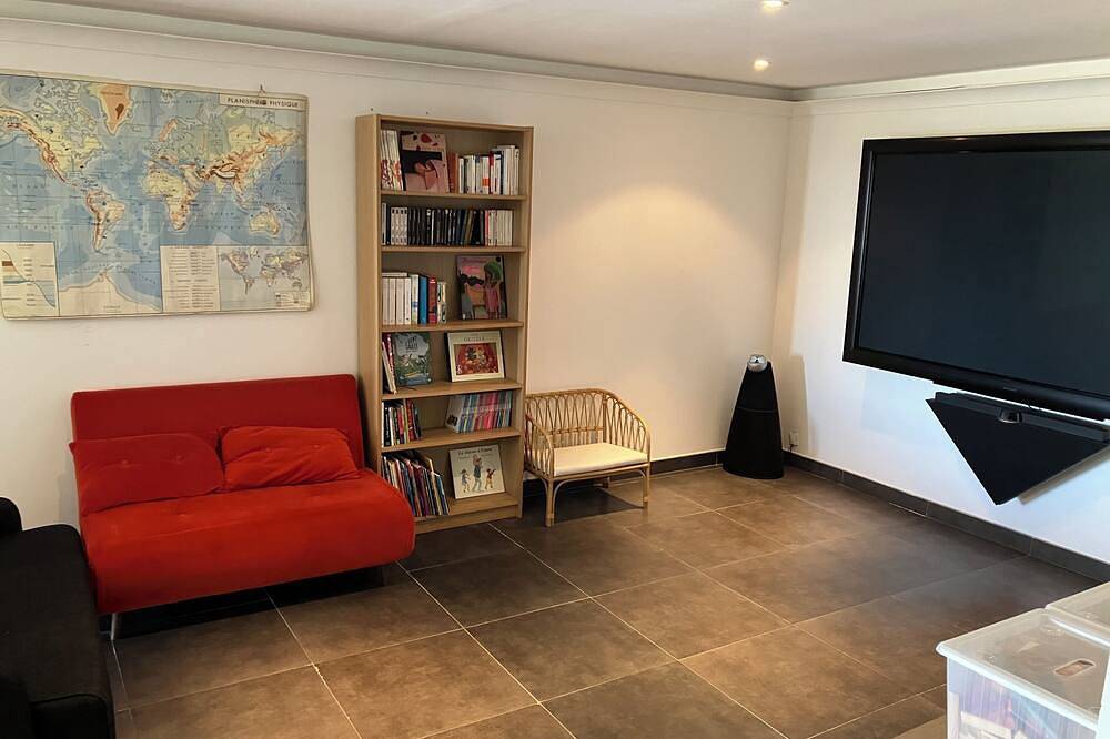 Ganze Wohnung, Ground floor in the hills in Rochefort-du-Gard, Nimes und Umgebung